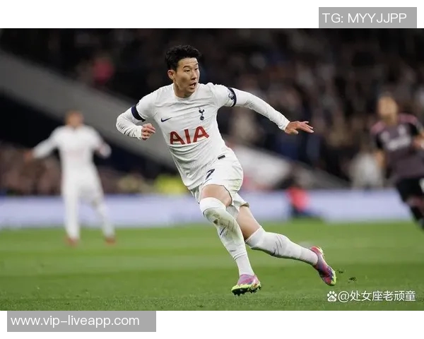 孙兴慜谈欧联杯夺冠感受认为这对俱乐部和个人发展并非积极信号 孙兴慜谈欧联杯夺冠感受认为这对俱乐部和个人发展并非积极信号