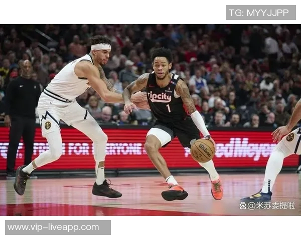 小哈达威末节狂砍15分助球队逆转胜利全场斩获30分表现惊艳