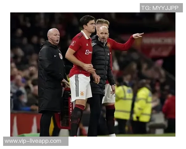 巴特批评曼联未能为马奎尔提供合适搭档导致其失望情绪加重